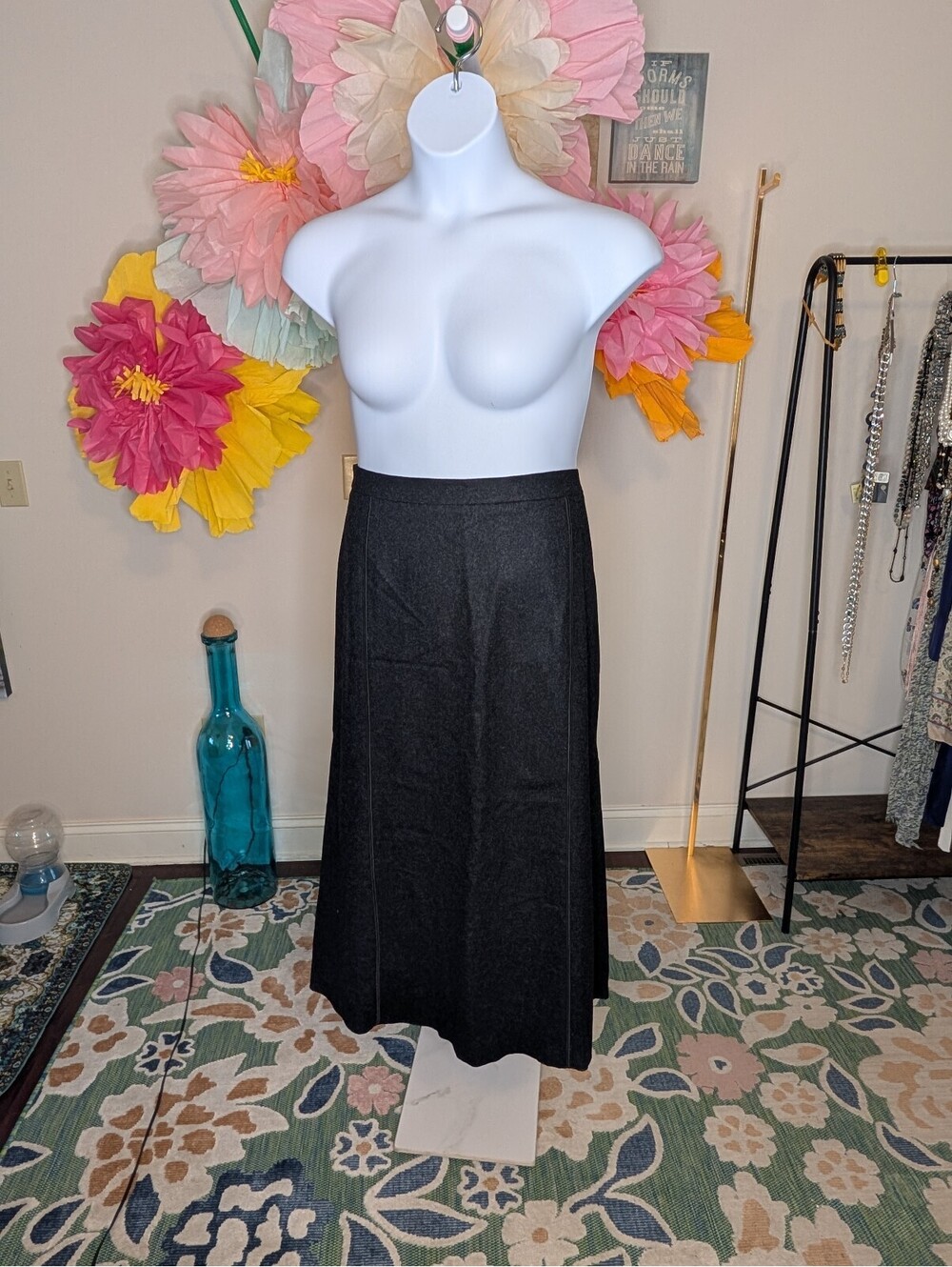 2058 - harvé benard Women's Wool Blend Midi Skirt Size 16W Black